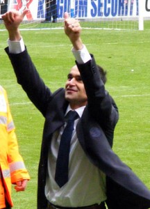 Roberto celebrates