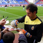Diego Lopez autograph signing